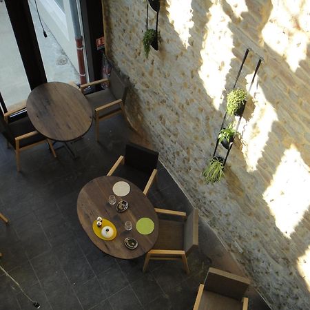 Отель Aux Terrasses Турню Экстерьер фото