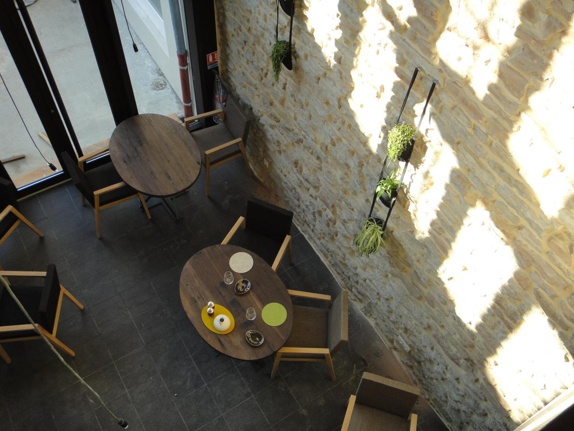 Отель Aux Terrasses Турню Экстерьер фото